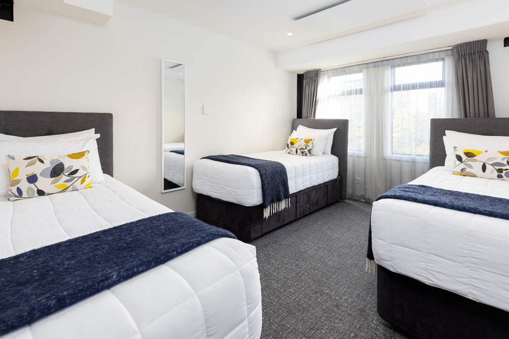 Hotel Give 315 Triple Classic 1
