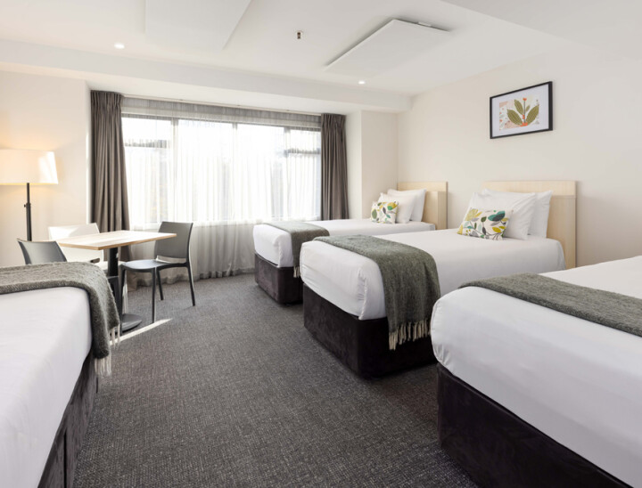 Hotel Give 210 Quad Classic 1