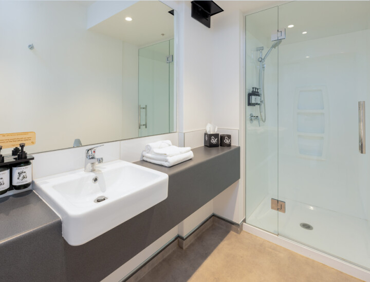 Hotel Give 405 Studio Apartment 5 v2