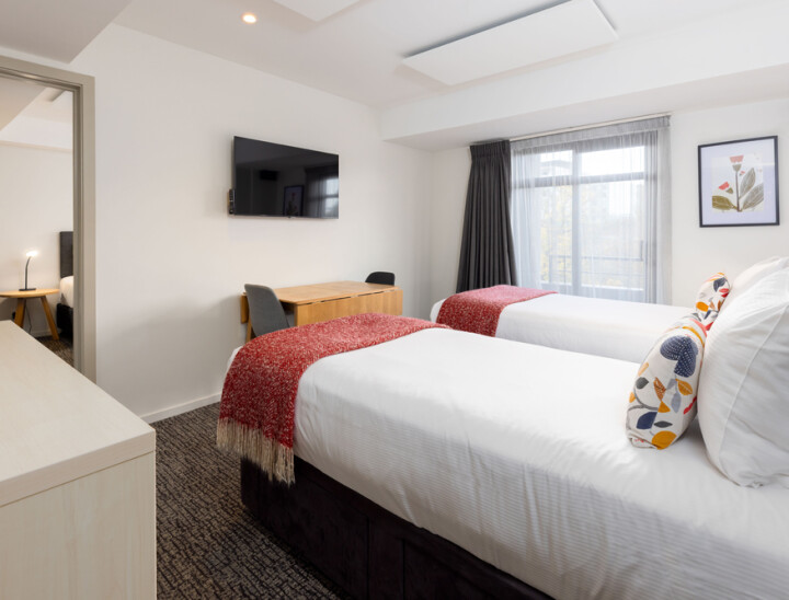 Hotel Give 412 Deluxe Family 4